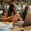 ¿Cómo comunicar incidencias a empresas de servicios profesionalmente?